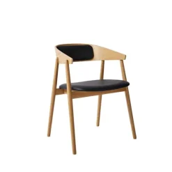 Andersen Furniture AC2 Stol / Fuld Polstring