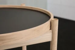 Best Brdr. Krüger Bølling Bakkebord 50 / Røget Olieret Eg Veneer/Veneer