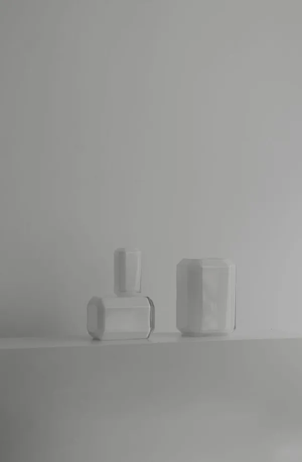 Clearance Louise Roe Jewel Vase 03 Clear