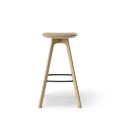 Best Brdr. Krüger Pauline Barstol 75 cm - Eg Klar Voks Olieret Spectrum, Almond Læder - 30150